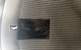 Recomendamos tapar el agujero de la válvula con cinta americana